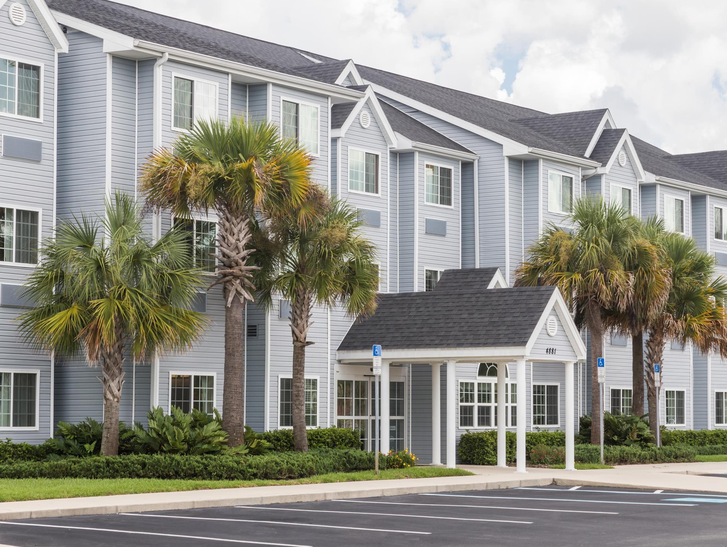 Microtel Inn & Suites By Wyndham Spring Hill/Weeki Wachee Exteriör bild